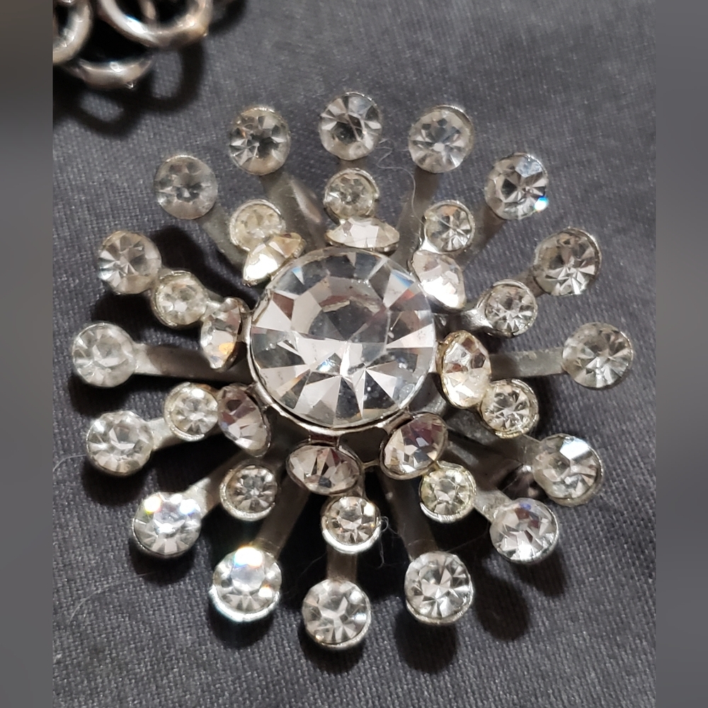 🌟 VINTAGE BROOCH LOT | 3-Piece MCM Rhinestone & Floral Statement Pins - Picture 2 of 16